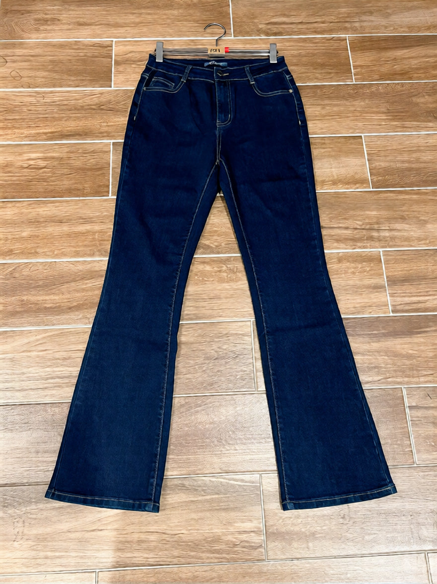 Jeans Bootcut Voggo em Denim Indigo Escuro