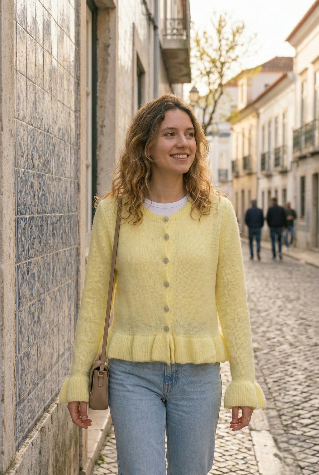 Cardigan Soft Pastel com Folhos – Yellow Sun