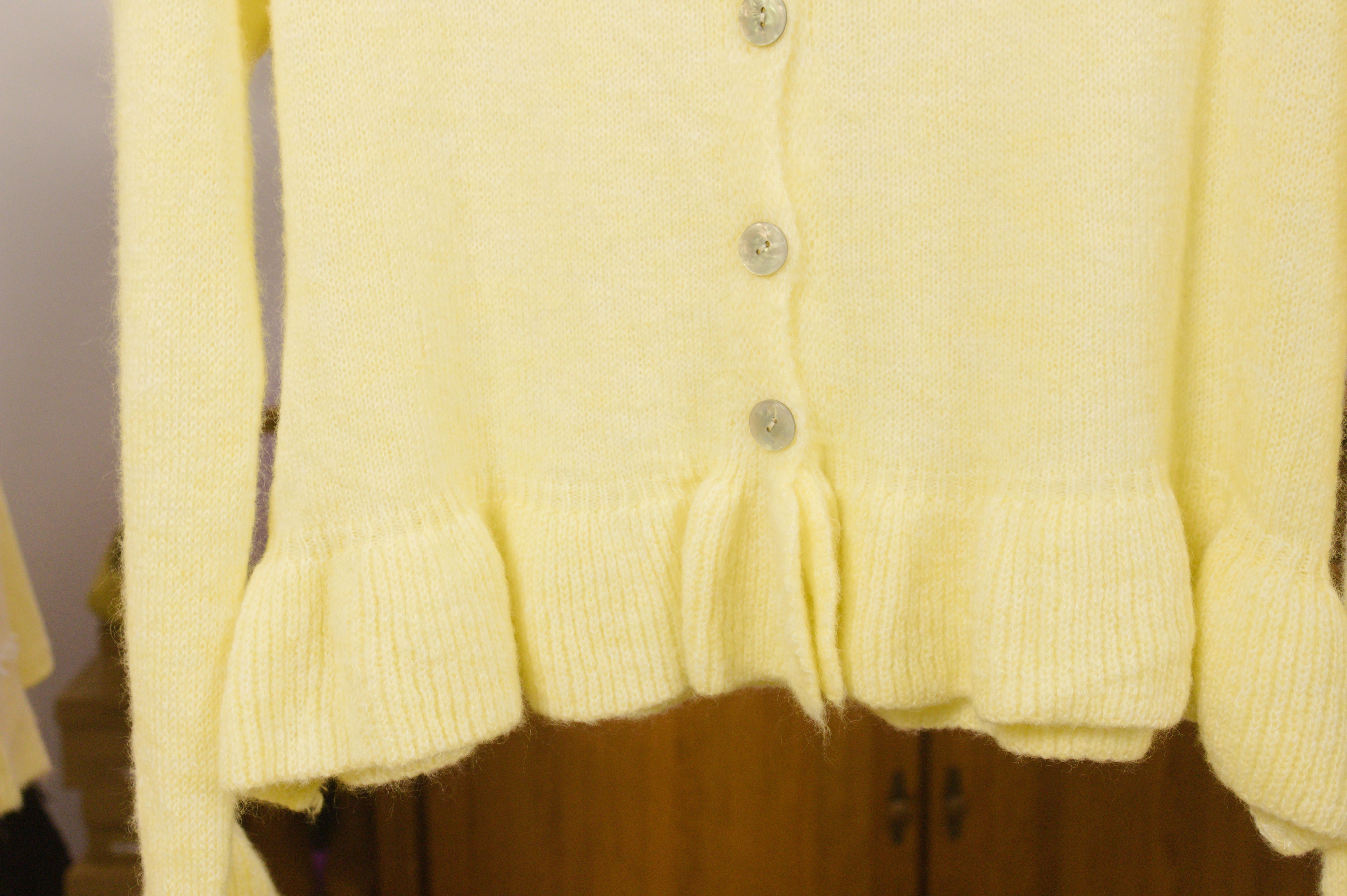 Cardigan Soft Pastel com Folhos – Yellow Sun